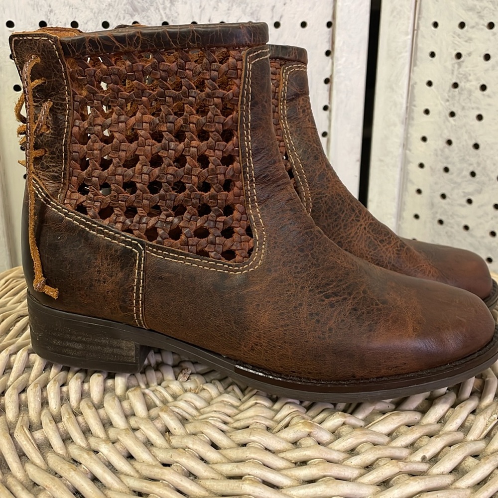 Sbicca Vintage Collection - Picture 2 of 7